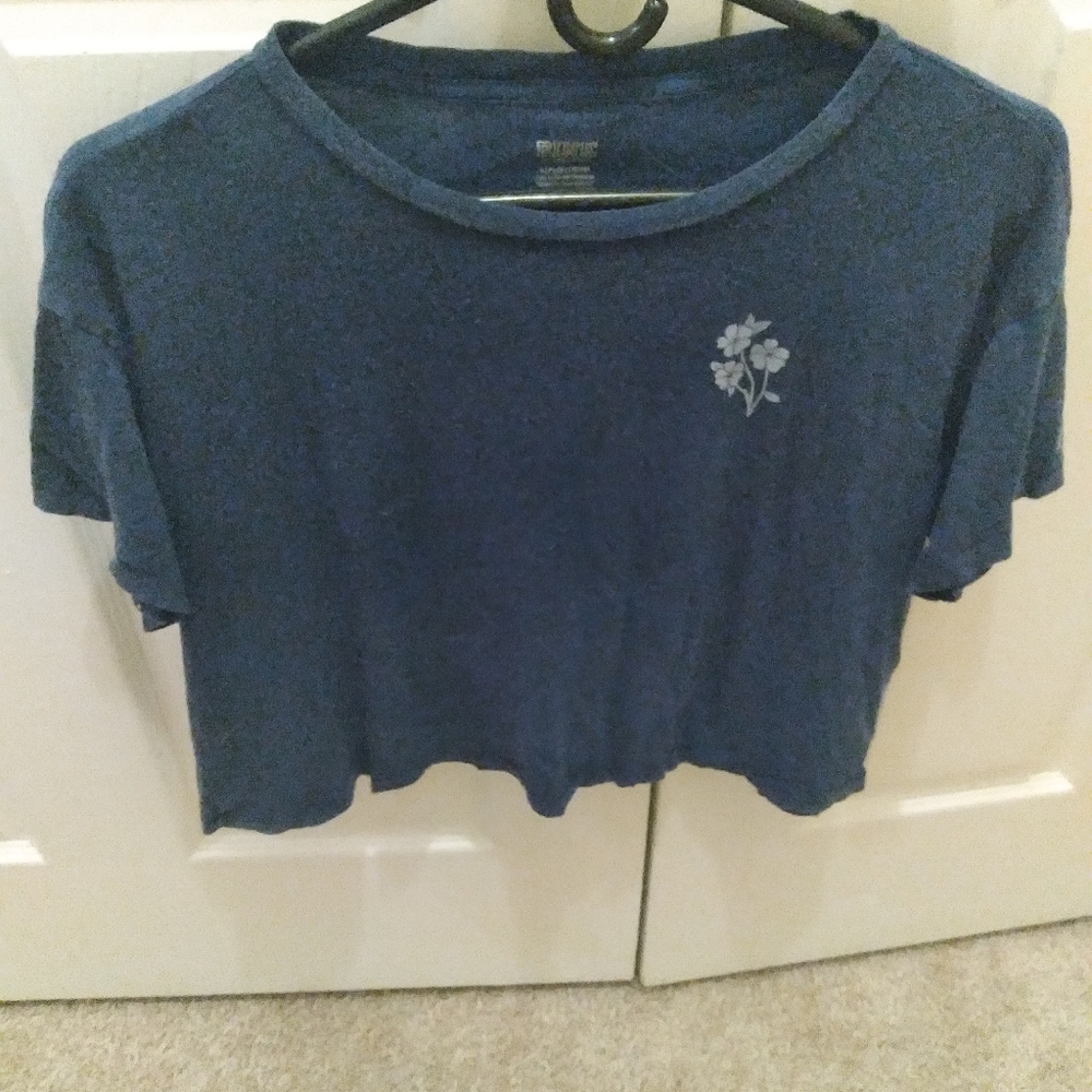 2 pack Victorias Secret (pink) crop tees
